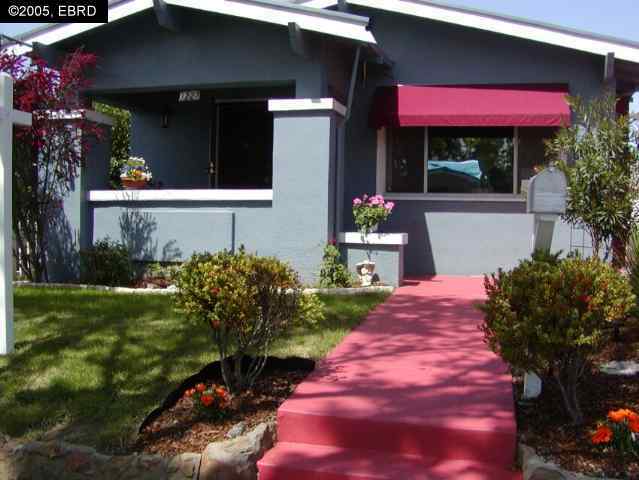 3227 Laurel Ave  Oakland CA 94602-3701 photo