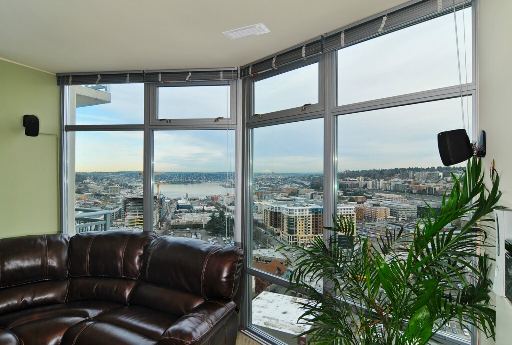 Property Photo: 819 Virginia St 3103 WA 98101