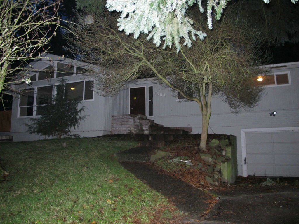 Property Photo: 6505 182nd Place SW WA 98037
