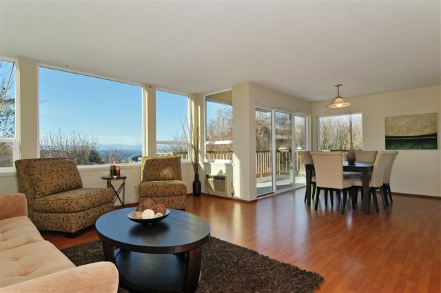 Property Photo: 1111 S Atlantic St 106 WA 98134