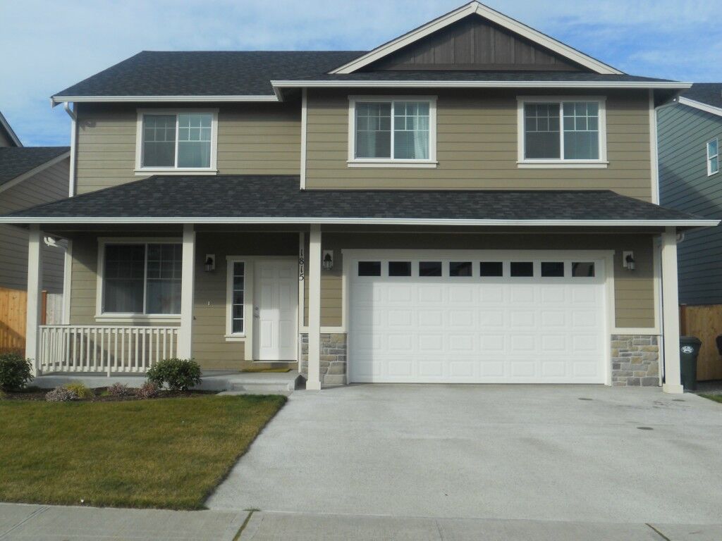 Property Photo:  1815 197th St Ct E  WA 98387 