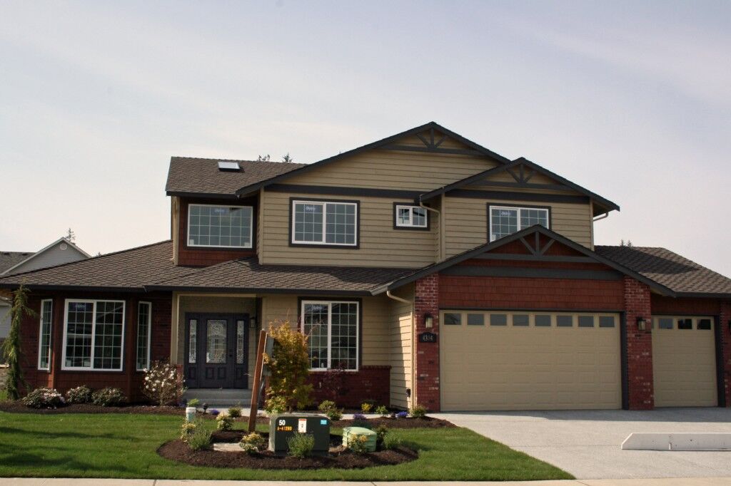 Property Photo:  4321 146th Place SE L6  WA 98296 