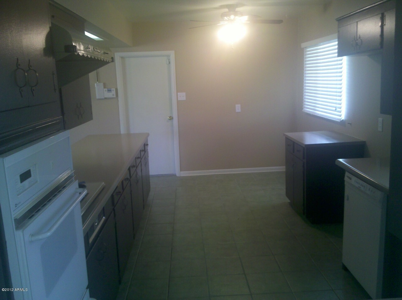 Property Photo:  1220 E 2nd Place  AZ 85203 