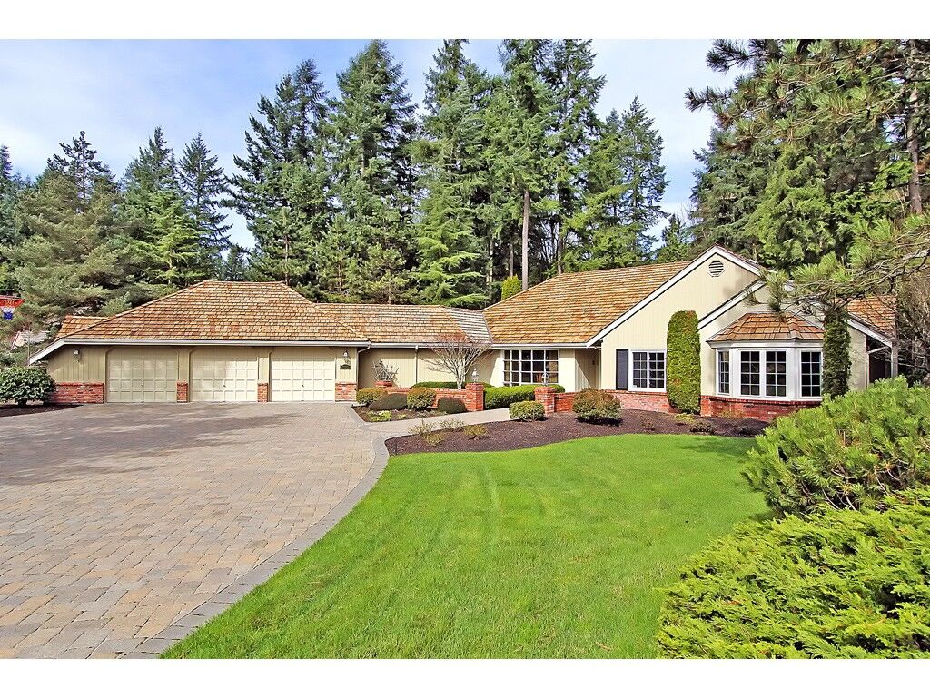 Property Photo:  17104 NE 124th St  WA 98052 