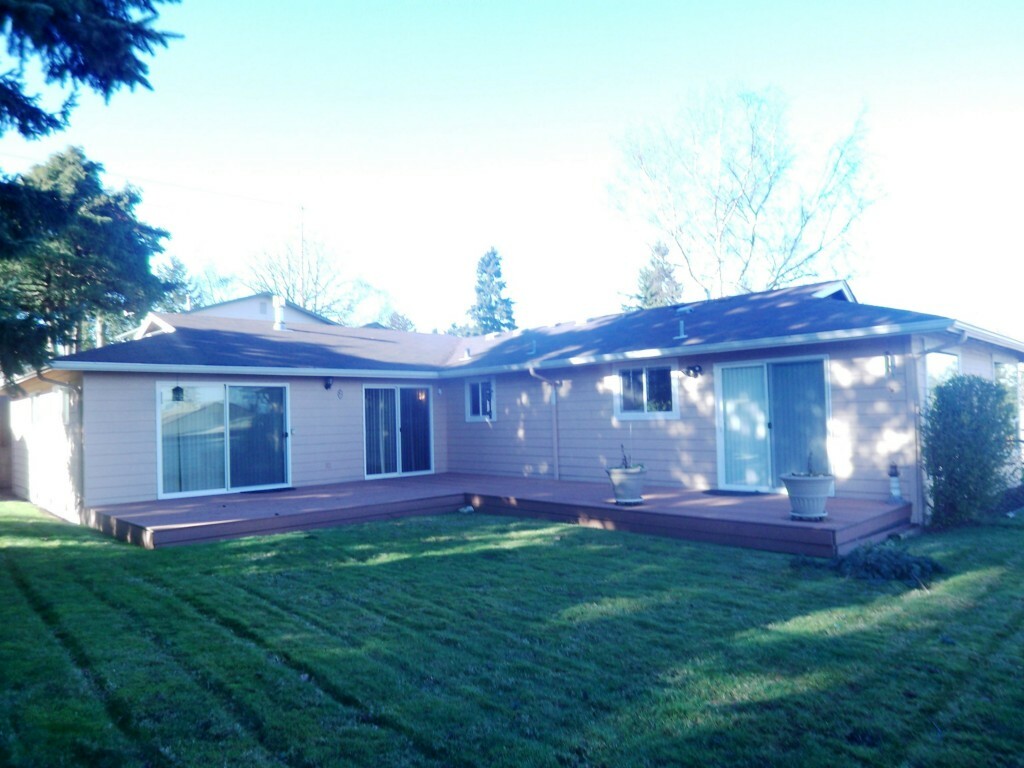 Property Photo: 3615 S 241st St WA 98032