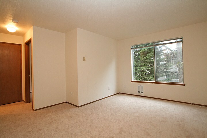 Property Photo: 14009 32nd Ave NE WA 98125