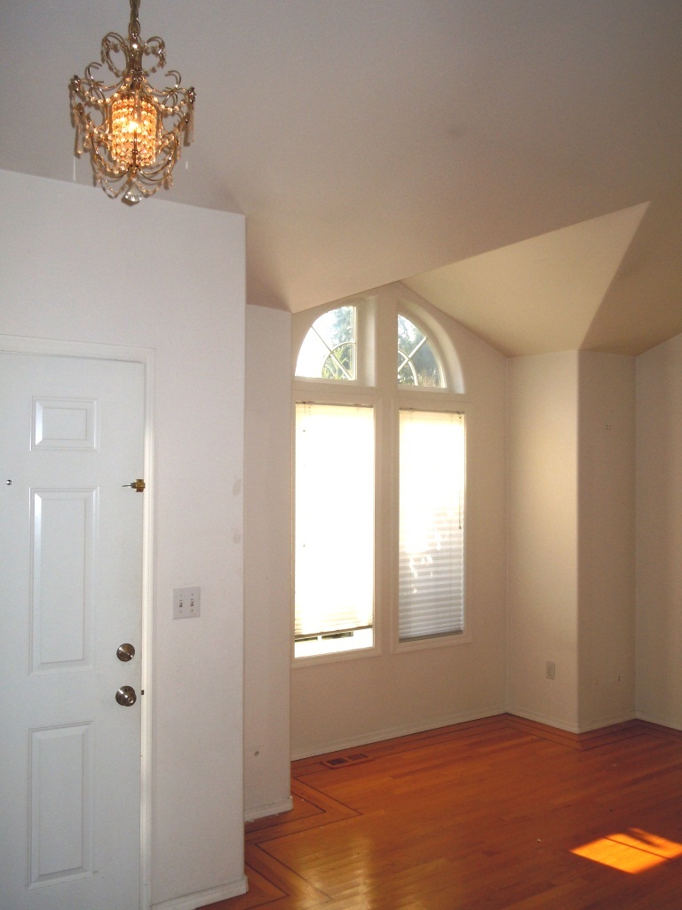 Property Photo: 3733 138th St SW WA 98087
