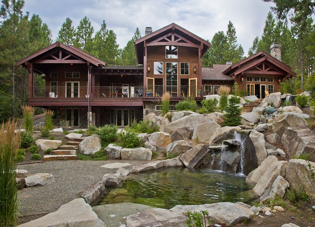 Property Photo:  820 Iron Monarch Lp  WA 98922 