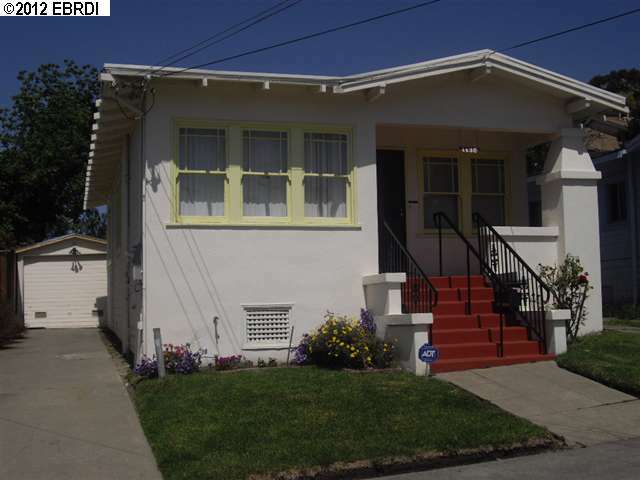 Property Photo:  1430 E 21st St  CA 94606-4036 