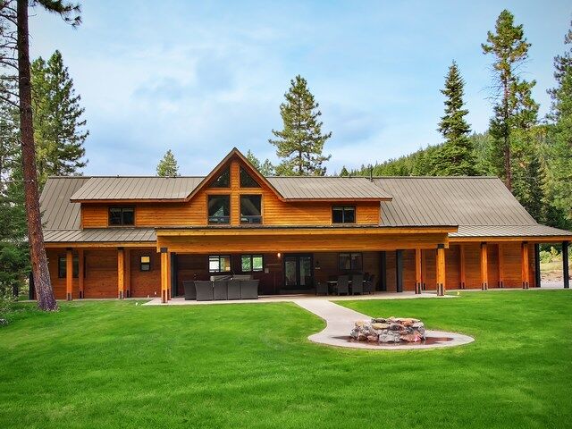 Property Photo:  110 Cozy Lane  WA 98940 