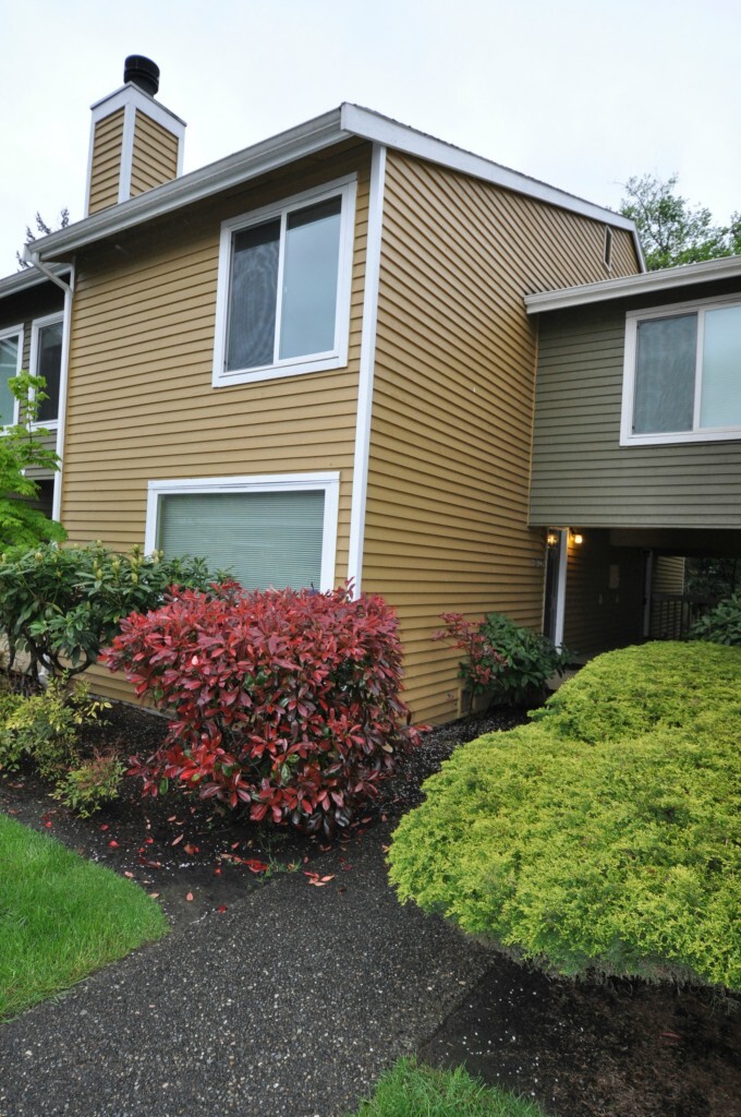 Property Photo: 23911 12th Place S 2404 WA 98198