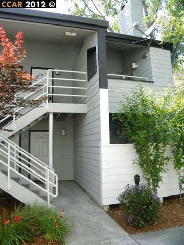 Property Photo: 3193 Wayside Plz 22 CA 94597