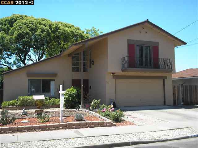Property Photo: 823 San Simeon Dr CA 94518-2221