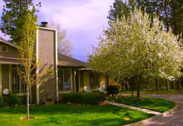 Property Photo: 6008 E 6th U-2 WA 99212