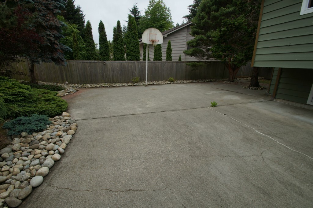 Property Photo: 6520 W Mercer Wy WA 98040