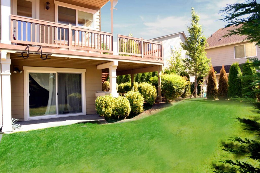 Property Photo: 16575 NE 120th Way WA 98052
