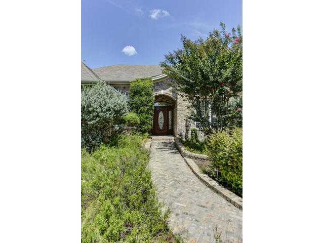 Property Photo: 9008 Westminster Glen Avenue TX 78730