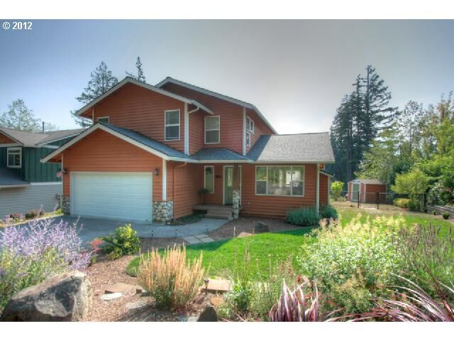 Property Photo:  250 NW Bulldog Dr  WA 98648 