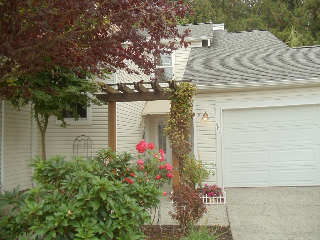 Property Photo: 7428 Centerville Ct 505 WA 98292