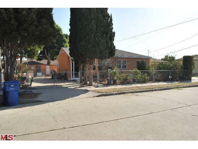 Property Photo: 21916 Halldale Ave CA 90501
