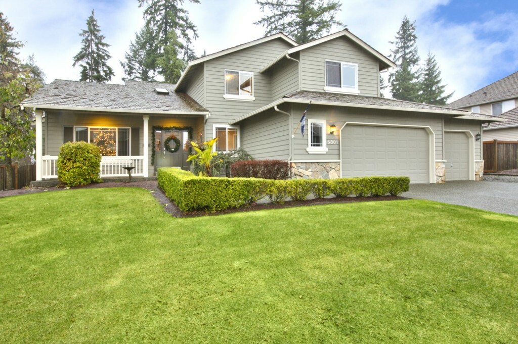 Property Photo:  6801 154th St SE  WA 98296 