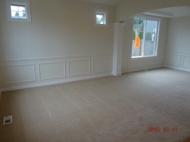 Property Photo: 5408 NE 13th St WA 98059