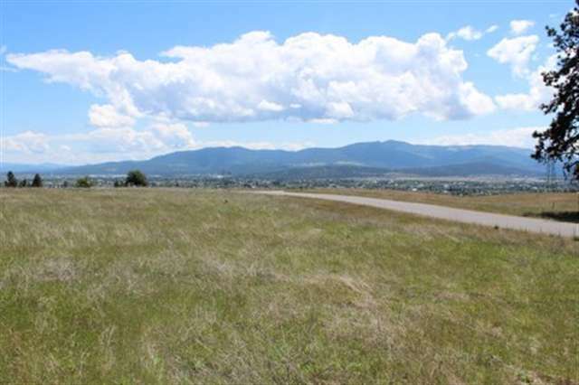 Property Photo: 21617 E Harvard Vistas Ln WA 99025