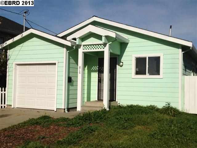 Property Photo:  816 53rd St  CA 94608-3208 