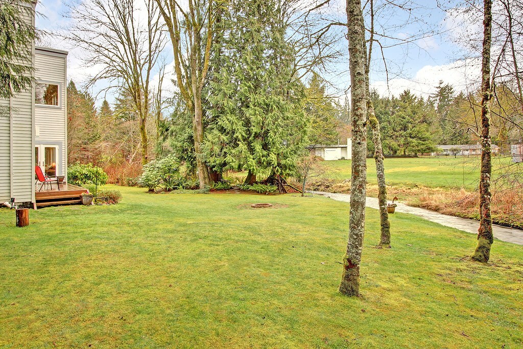 Property Photo:  13032 231st Ave SE  WA 98027 