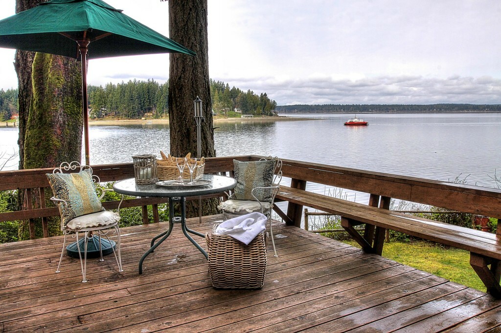 Property Photo:  1012 N Herron Rd  WA 98349 