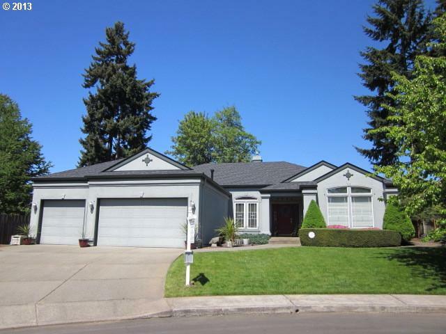 Property Photo:  3020 NE 115th Cir  WA 98686 