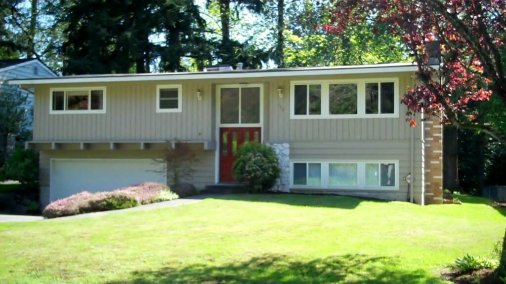 Property Photo:  148 130th Place NE  WA 98005 