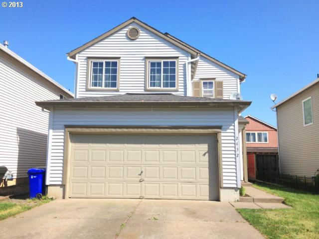 Property Photo: 2432 N Holladay St OR 97113