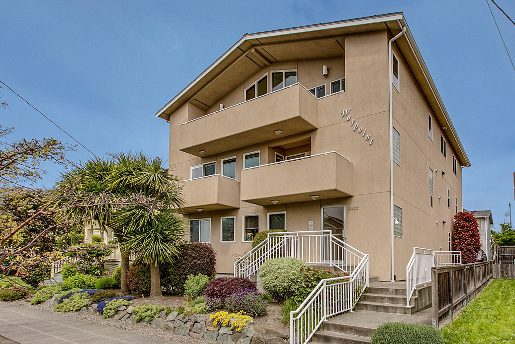 Property Photo:  2422 NW 58th St 202  WA 98107 