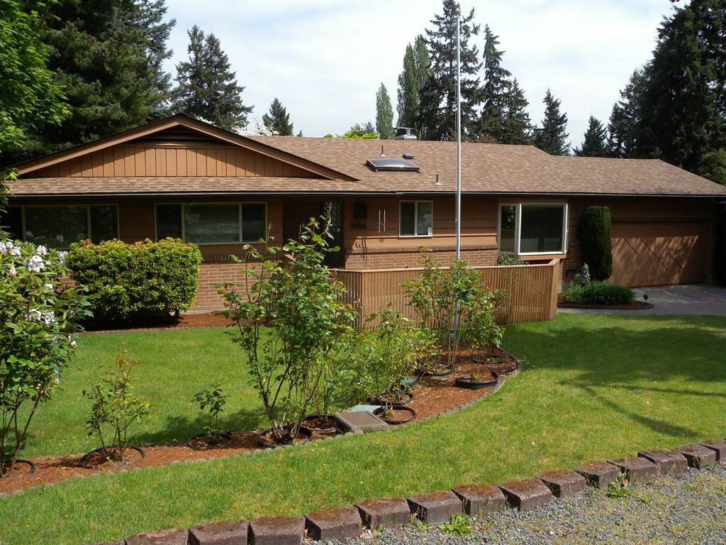 Property Photo:  2614 128th Ave SE  WA 98005 