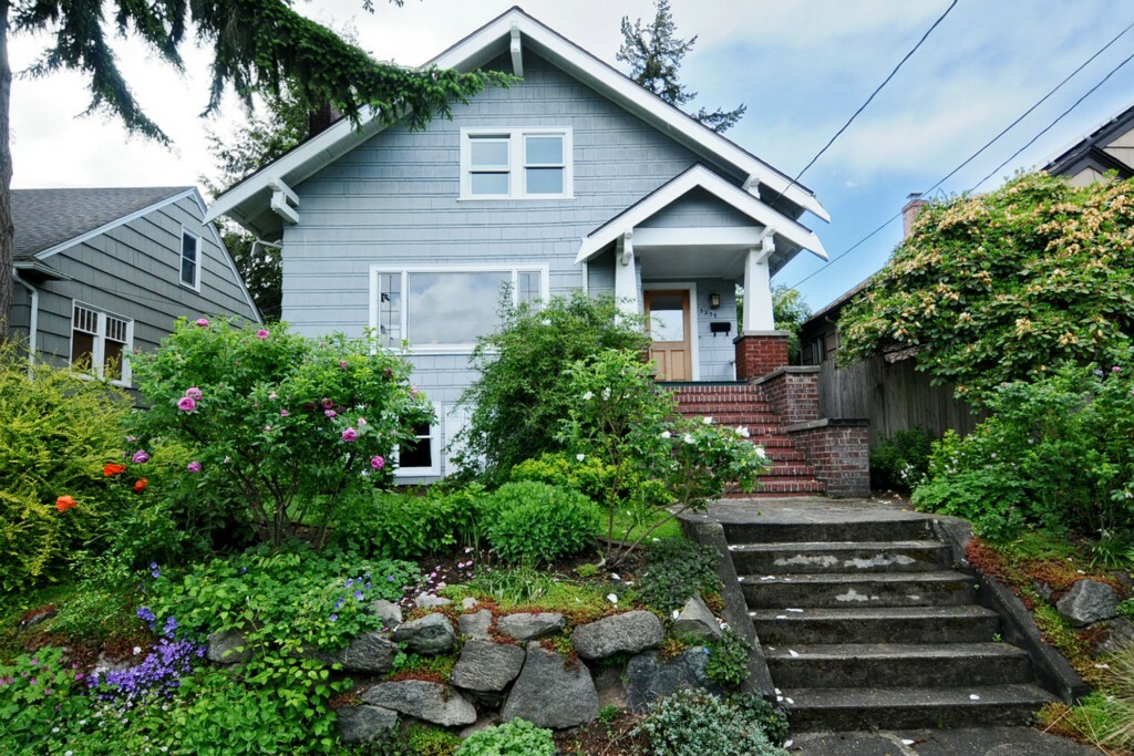 Property Photo: 5235 37th Ave NE WA 98105