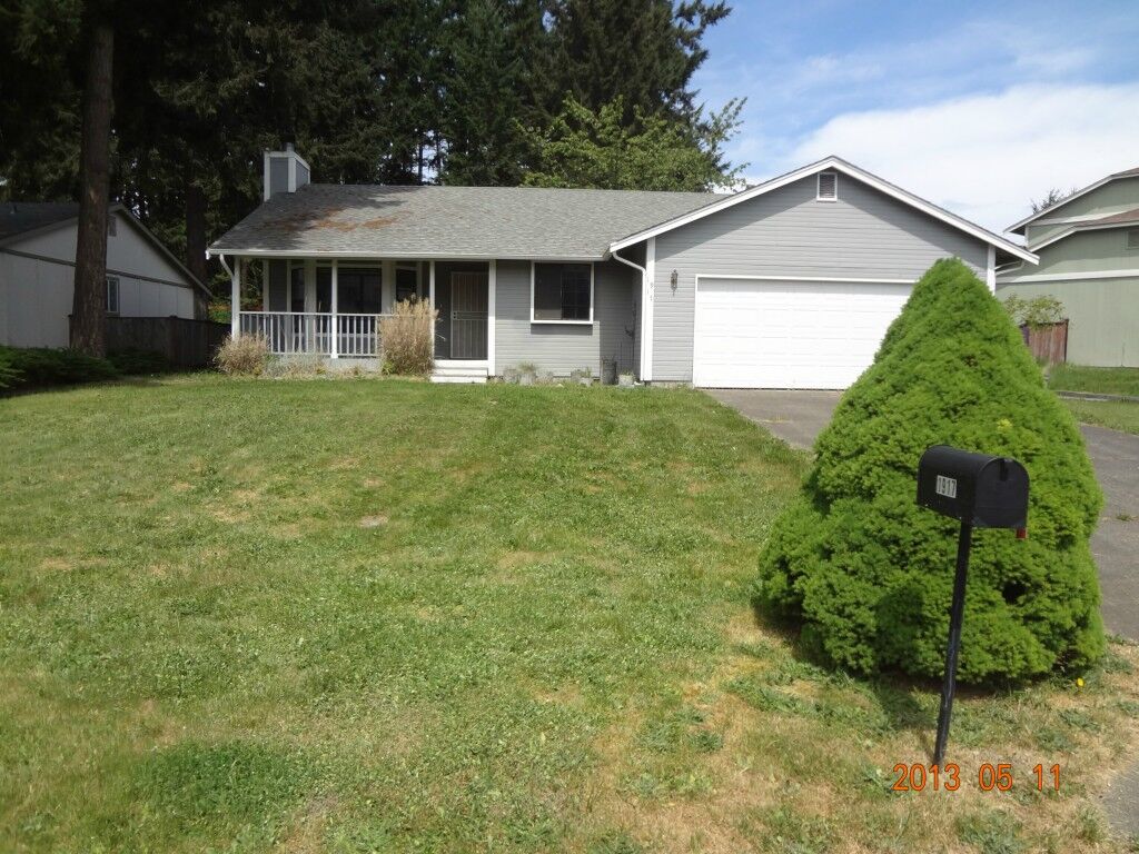 Property Photo:  1917 147th St Ct E  WA 98445 