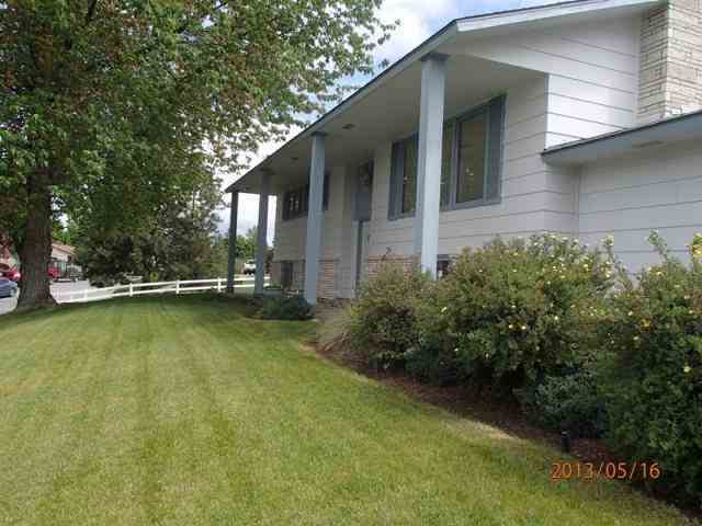 Property Photo: 2219 S Vera Crest Dr WA 99037
