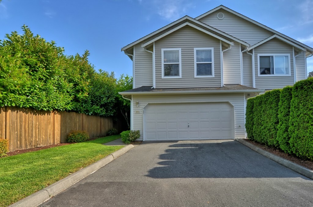 Property Photo:  108 99th Ave SE A  WA 98258 