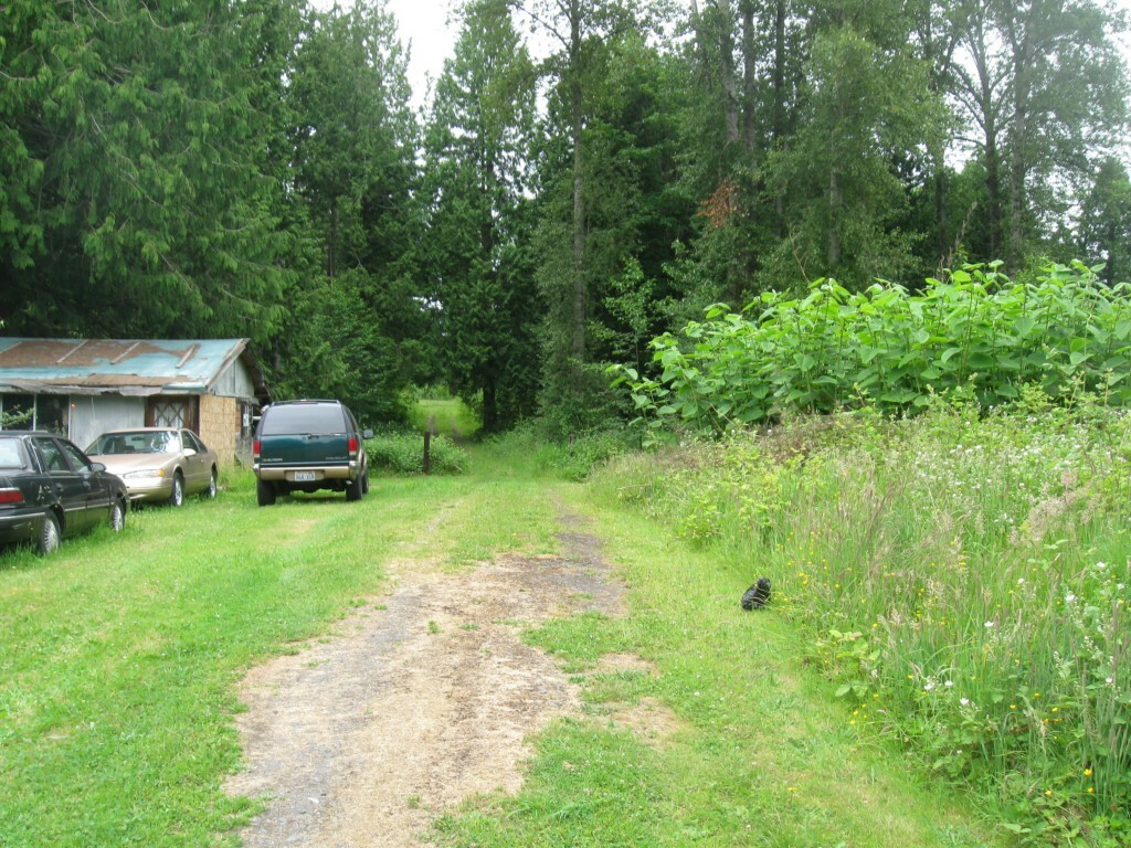 Property Photo:  10113 56th St SE  WA 98290 