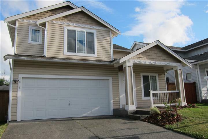 Property Photo: 2618 140th Place SW 9 WA 98087