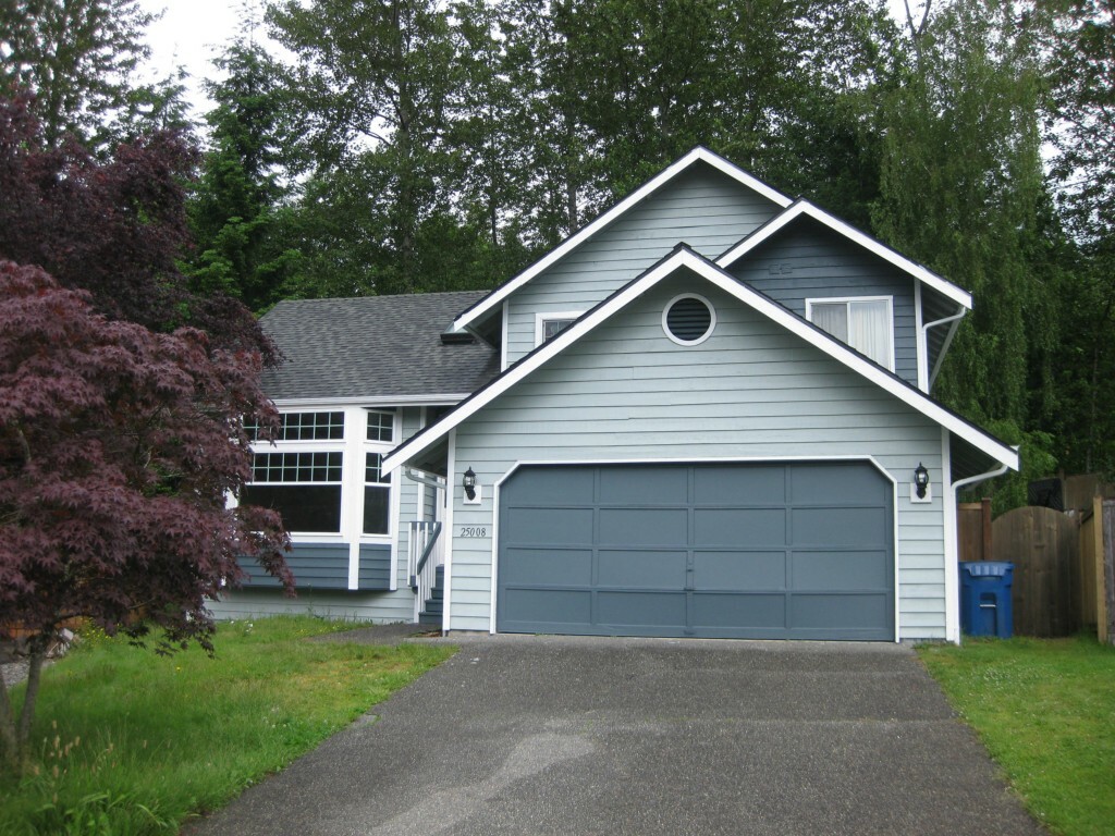 Property Photo:  25008 Franklin Dr  WA 98010 