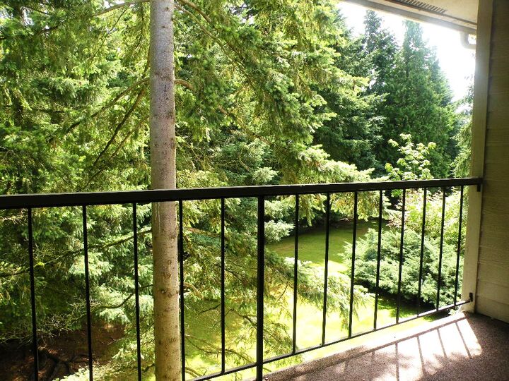 Property Photo:  4717 W Lake Sammamish Pkwy SE C304  WA 98027 