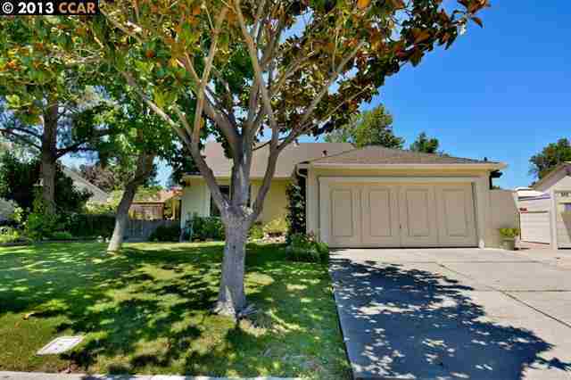 Property Photo:  545 Van Buren Place  CA 94583-3212 