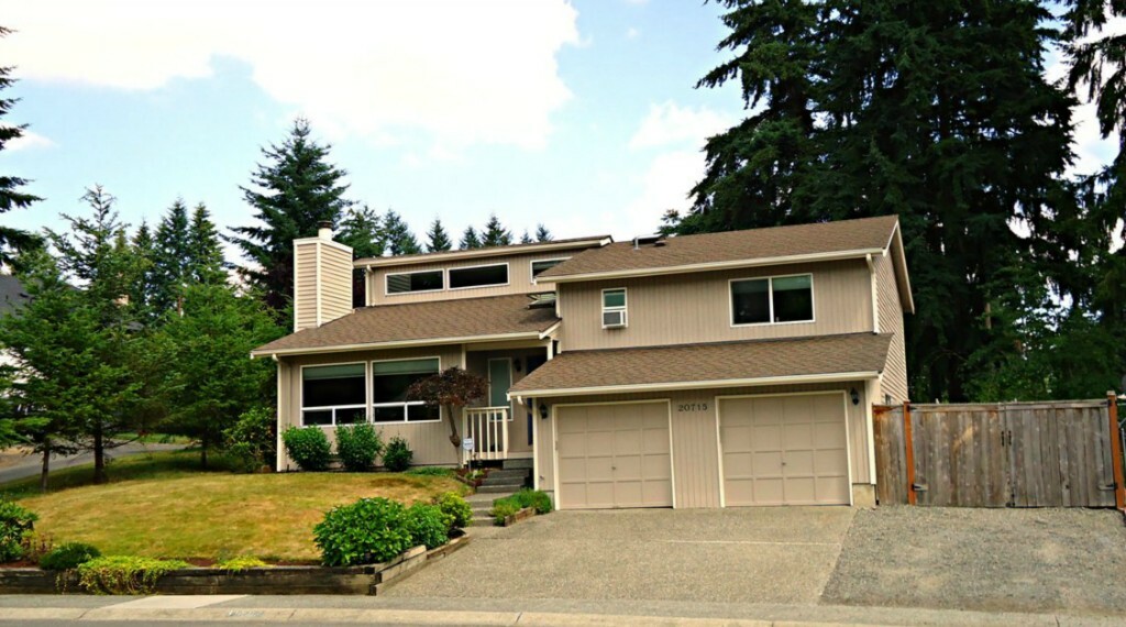 Property Photo:  20715 25th Ave W  WA 98036 