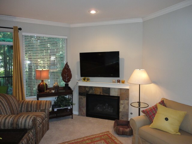 Property Photo: 25025 SE Klahanie Blvd B203 WA 98029