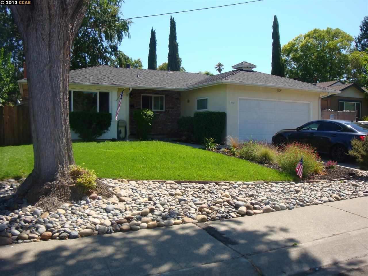 Property Photo:  930 Notre Dame Avenue  CA 94518 