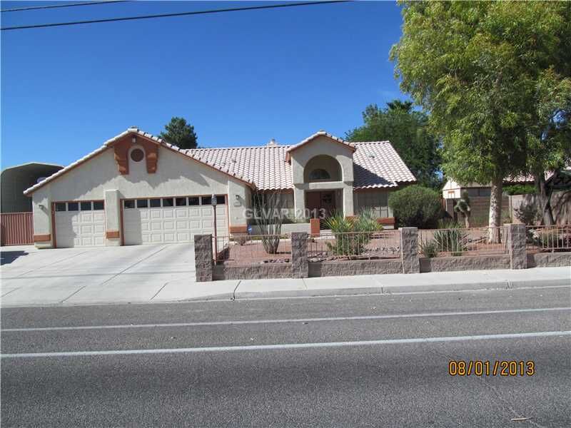Property Photo: 6308 W Gowan Rd NV 89108
