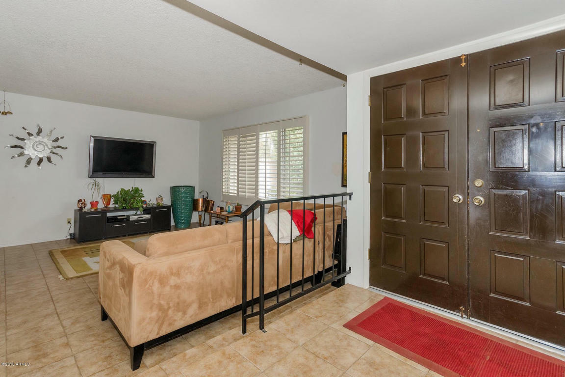 Property Photo:  447 E Carson Drive  AZ 85282 