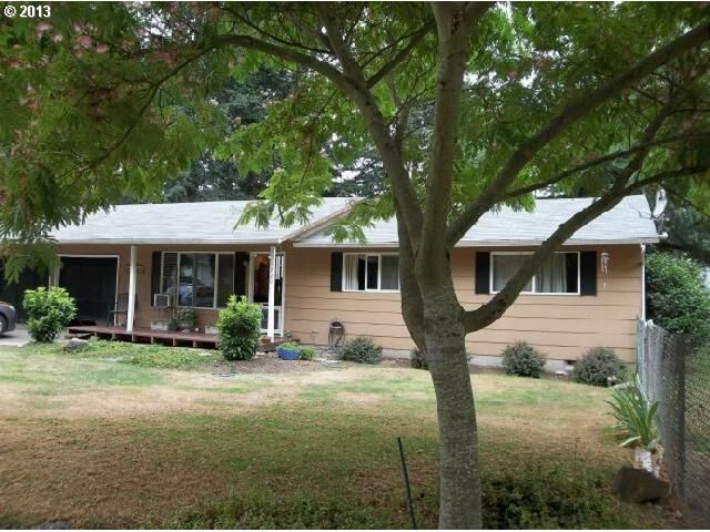 Property Photo:  720 NE 124th Ave  WA 98684 